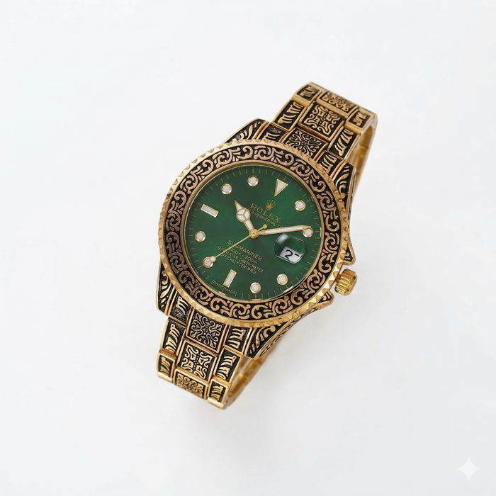 Custom Engraved Rolex Submariner Date – Green Dial Luxury Edition